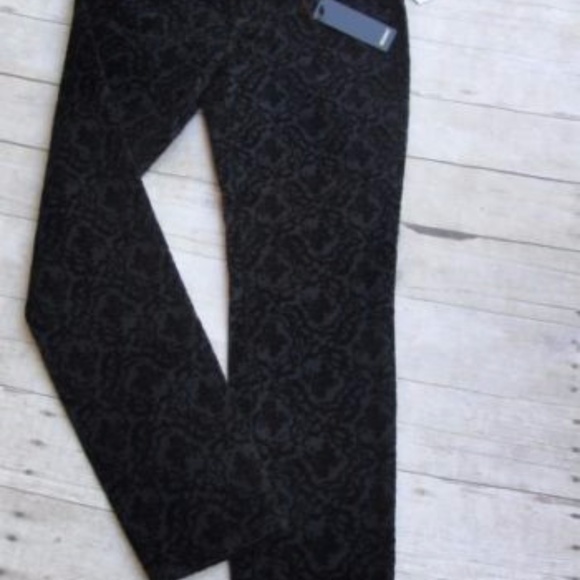 S O L D i jeans by Buffalo Black Textured Jeans 10 - Picture 3 of 7